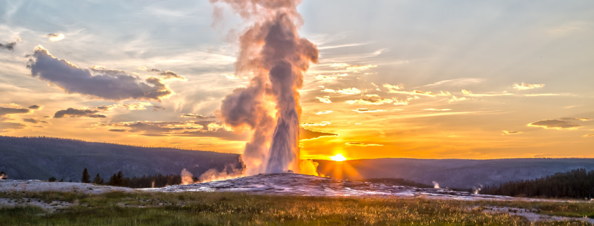 Old Faithful in Yellowstone National Park